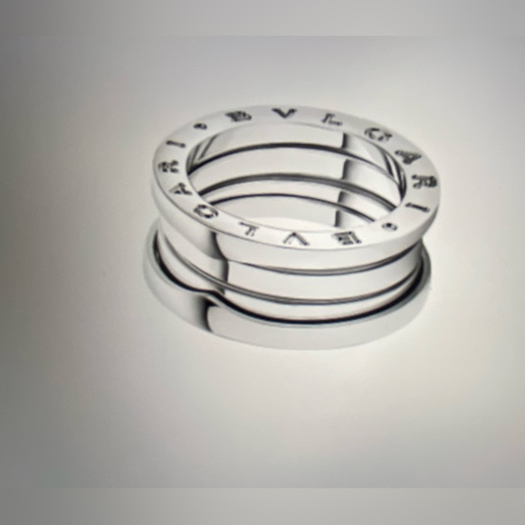 BVLGARI 18kt Gold Ring - Picture 2 of 16